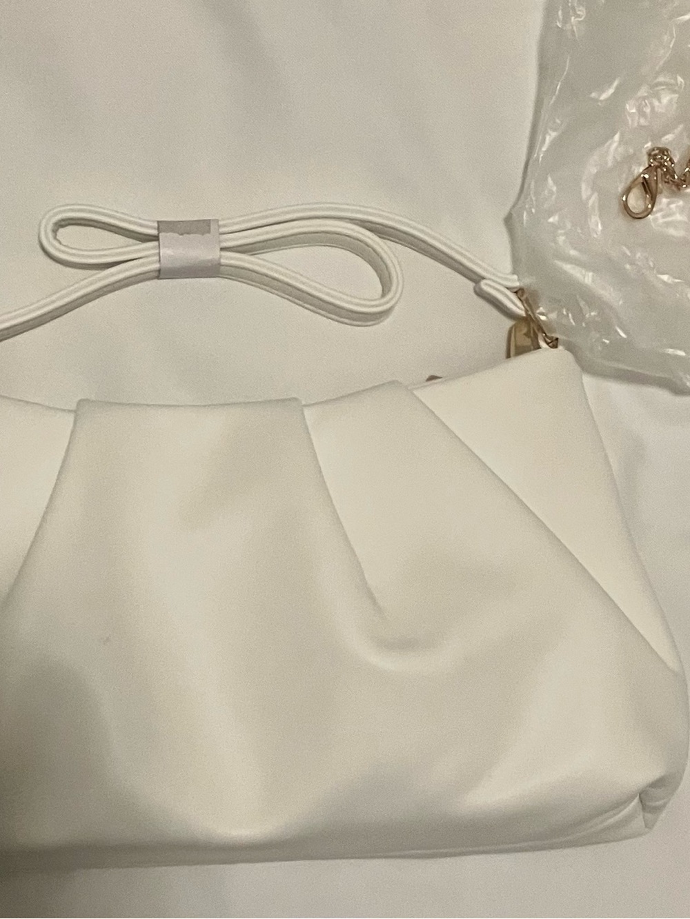 Classic White Pleated Crossbody Bag With Changeable Handles Brand New